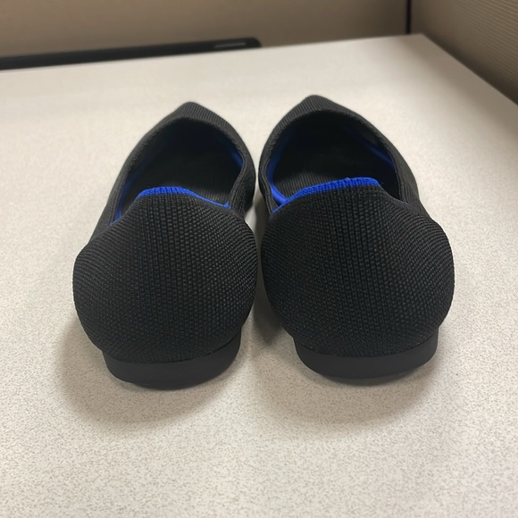 🤩Rothy’s The Point🤩 - Picture 4 of 8